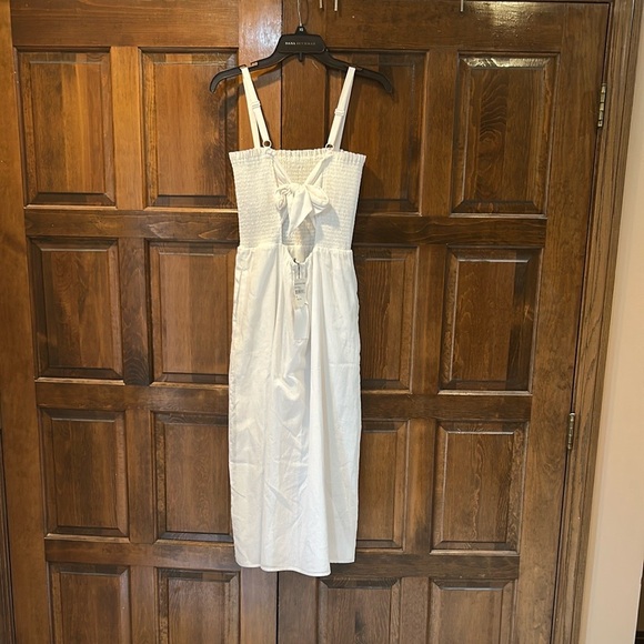 NWT Nordstrom Rack WAYF Smocked Midi Dress Sleeveless Summer Graduation Medium - Picture 6 of 10